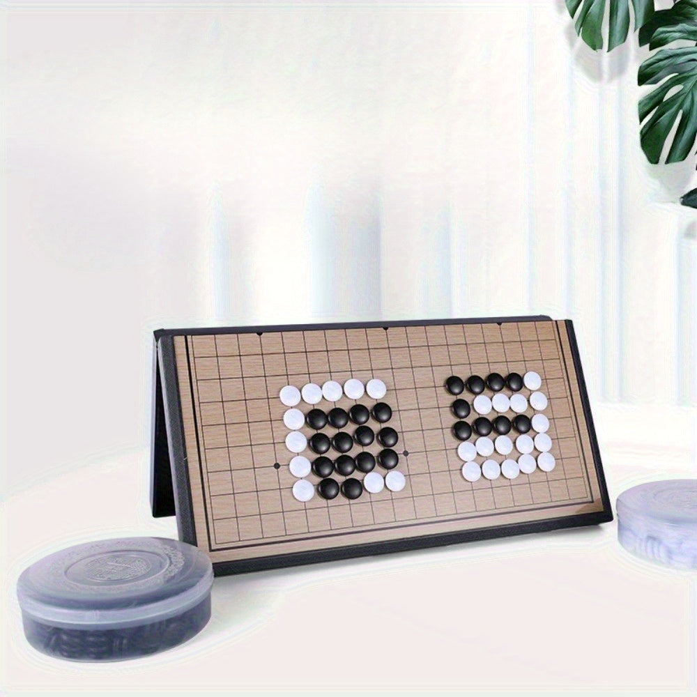 Jeu de Soci¨¦t¨¦ Go Magn¨¦tique Pliable - Plateau Strat¨¦gique Portable avec Pi¨¨ces Magn¨¦tiques Noires et Blanches en Mat¨¦riau Plastique Durable - Id¨¦al pour les Voyages, Soir¨¦es Familiales Amusantes - Cadeau d'Anniversaire Parfait